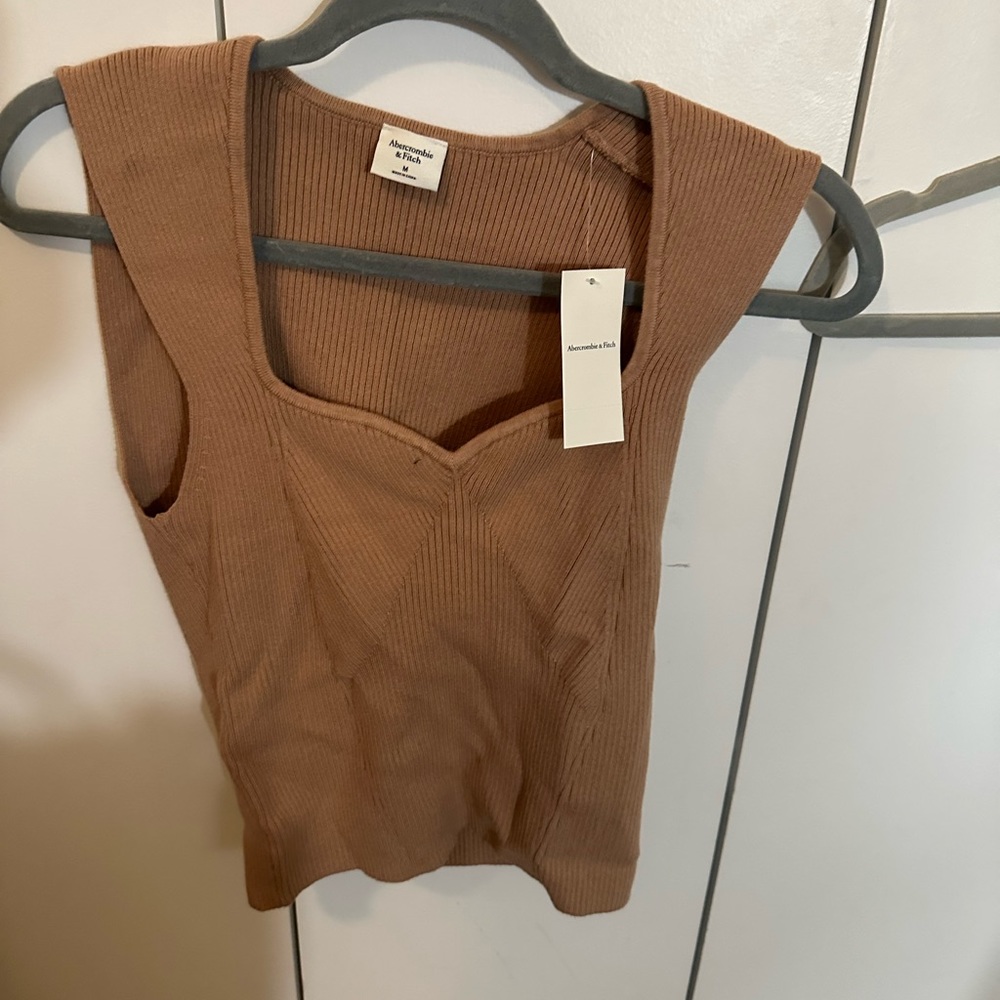 NWT Abercombie cap sleeve tank top